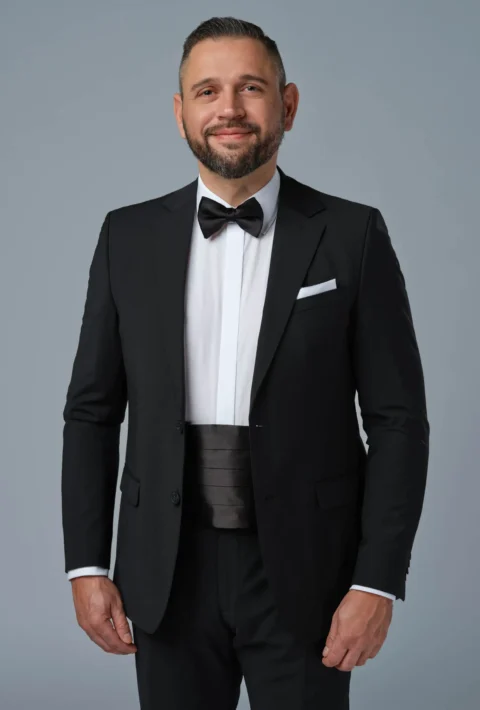 Smoking / ples Pánsky oblek v matnej čiernej farbe