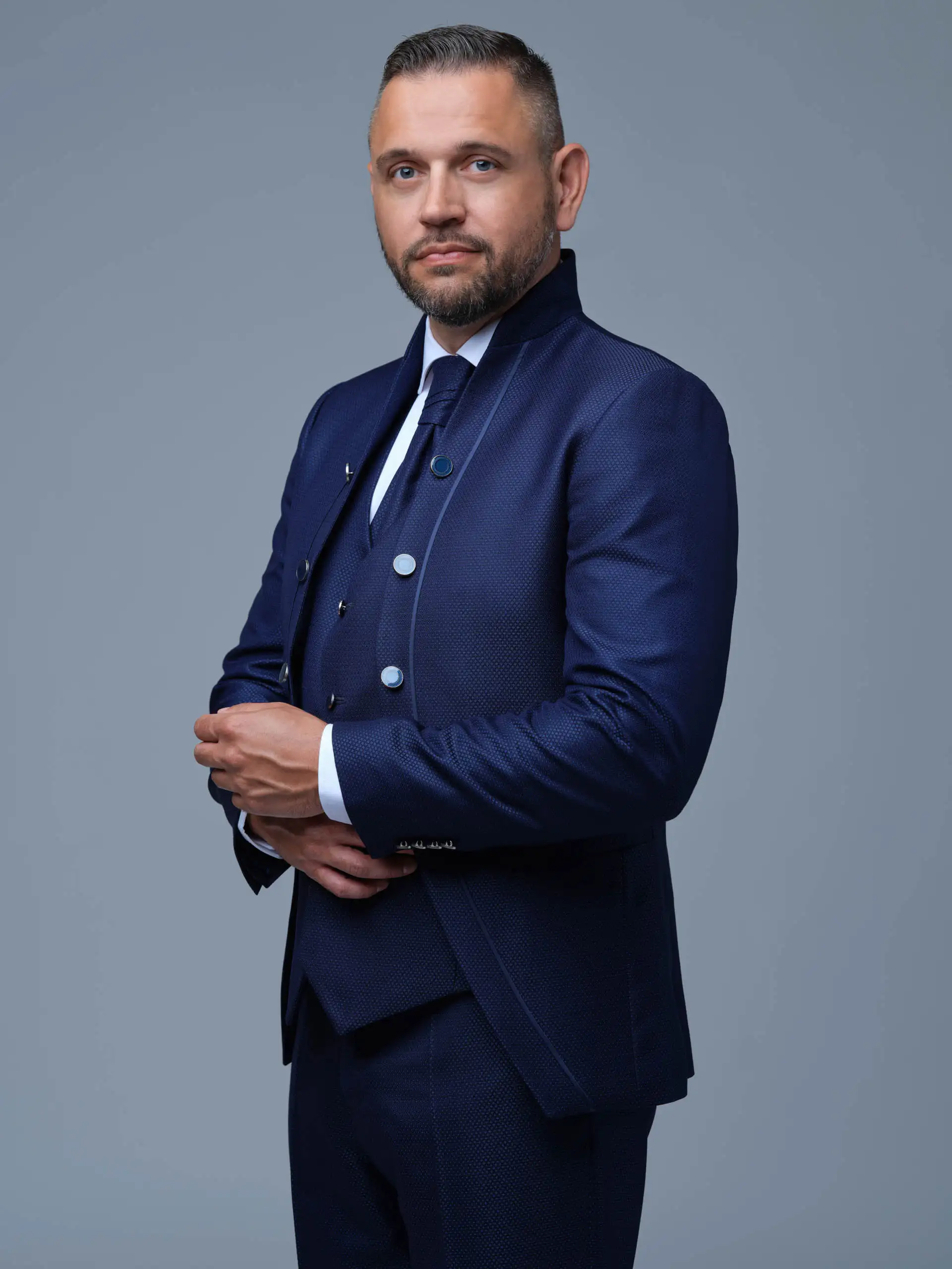 Pánsky slávnostný trojkomplet v modrej