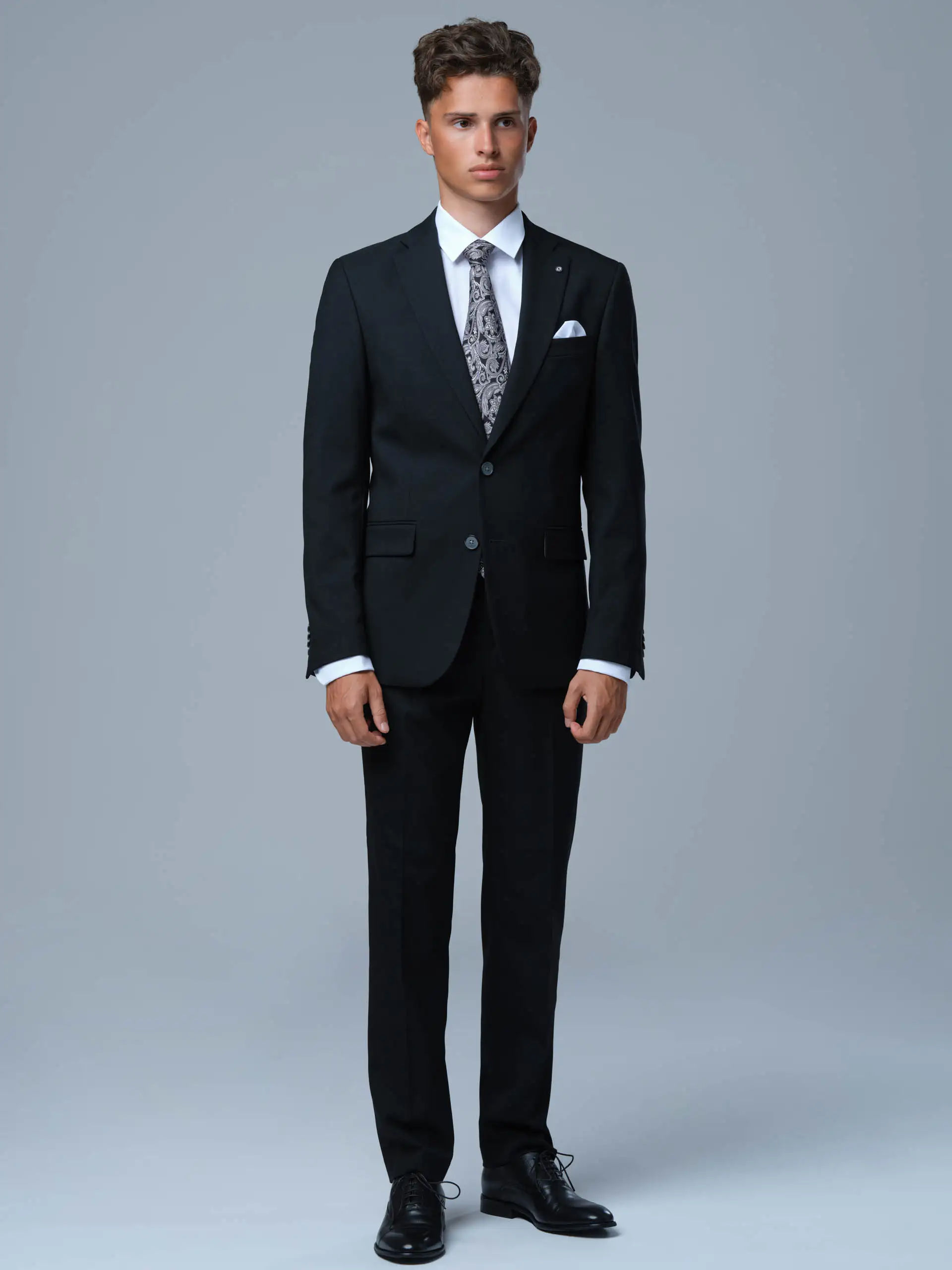 Pánsky čierny elegantný oblek Onyx